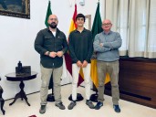 Beardo recibe a Ignacio Fernández, Campeón del Mundo Juvenil de Raceboard