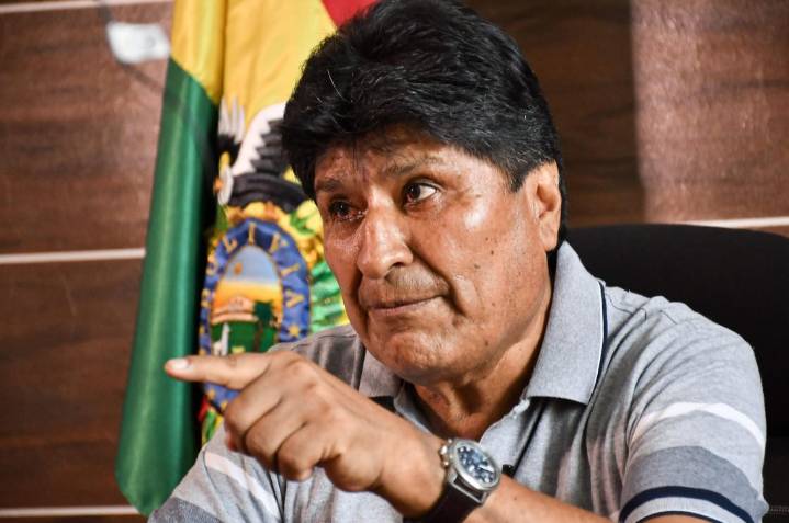 Evo Morales acusa a Javier Milei de pedir a presidente electo...
