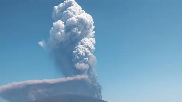 Volcán Hayli Gubbi erupciona por primera vez en 12,000 años