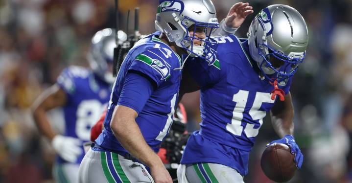 Winners and Losers from the Seahawks’ thrashing of the Commanders
