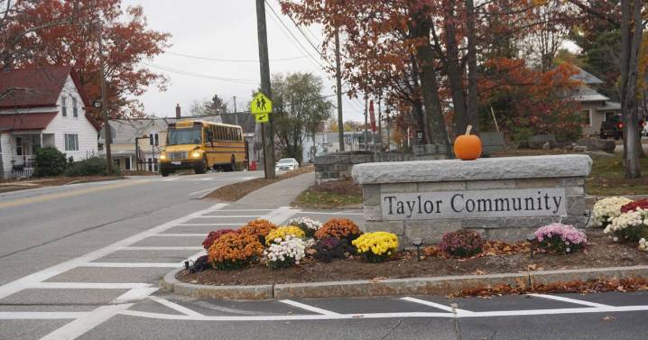 Traffic light or stop signs could be installed at Taylor Home Drive, Union Ave intersection