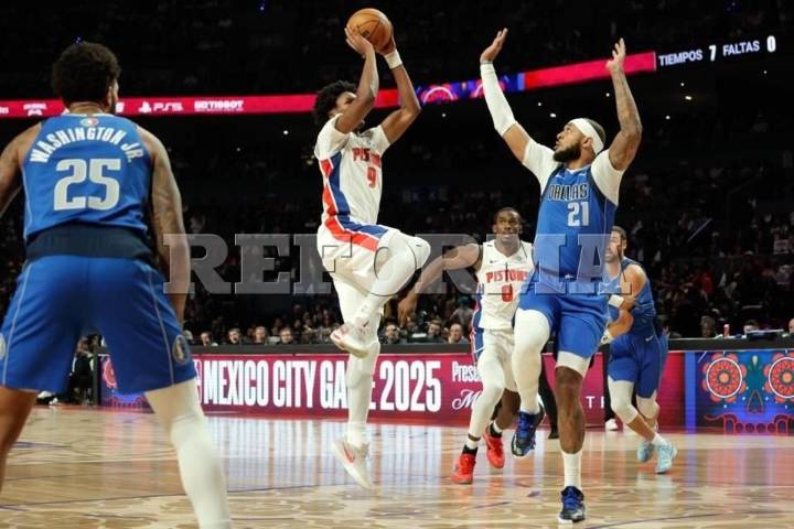 Derrotan Pistons a Mavericks en la CDMX