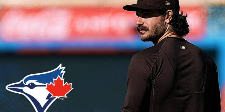 Dylan Cease contract with Blue Jays: $210 million, 7 years per source