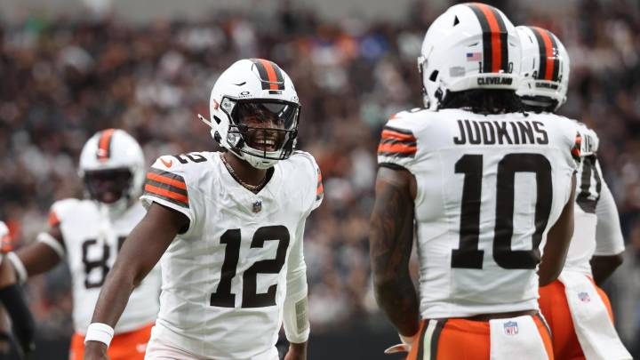 Shedeur Sanders wins his 1st NFL start, Myles Garrett has 3 sacks a...