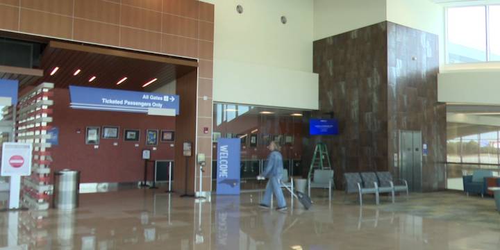 Onslow County travelers, workers cautiously relieved as government resumes