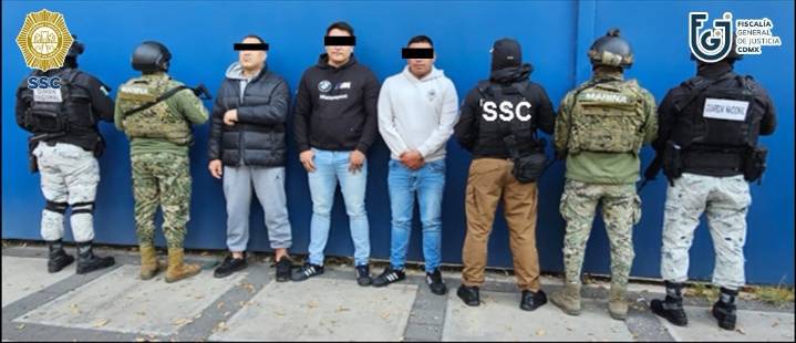 Detienen en CDMX a tres líderes de Los Rodolfos