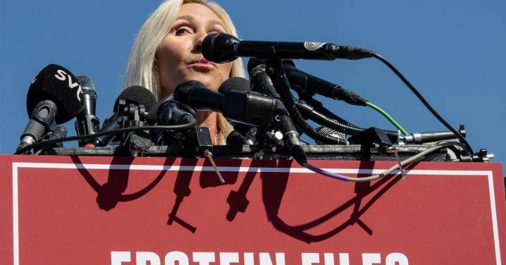 Trump pide ahora a los republicanos que aprueben la publicación de los archivos de Epstein