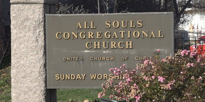 Support group provides “Place at the Table” for holiday grief