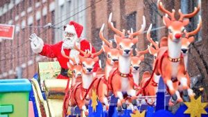 Weekend need-to-know: Santa Claus Parade takes over Toronto streets