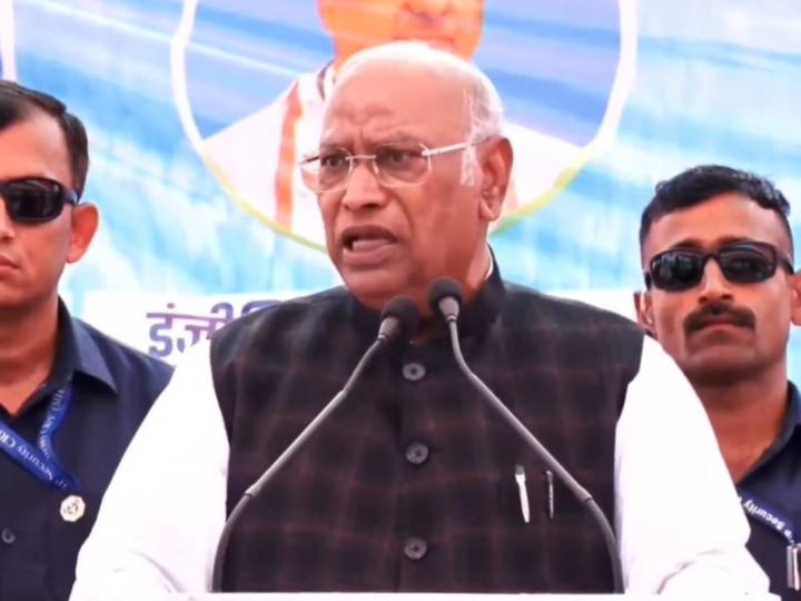 "PM Modi will not make Nitish Kumar Chief Minister…": Kharge