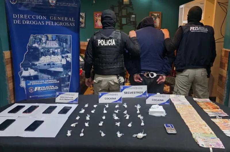 Desbaratan dos búnkeres de droga y decomisan cocaína en el B° General Paz
