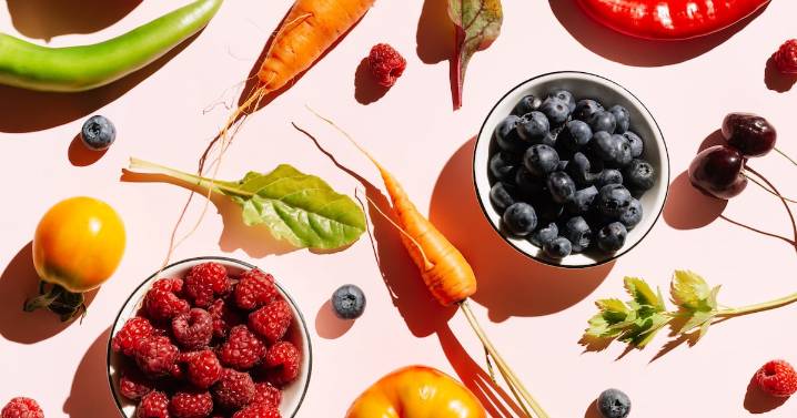 Here’s Exactly What You Should Eat to Feel Better and Live Longer