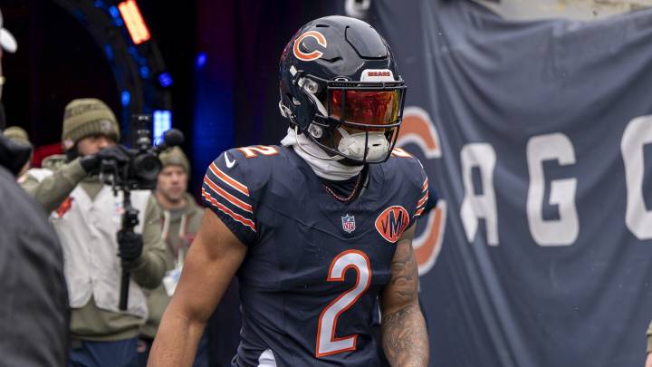 DJ Moore, Rome Odunze return to Bears practice on Thursday