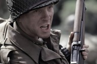 Estrenó hace 25 años, tiene solo 10 capítulos y es una de las mejores miniseries de HBO Max: la secuela secreta de Rescatando al soldado Ryan