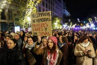 Miles de mujeres marchan contra el negacionismo y el riesgo de retrocesos contra la violencia machista