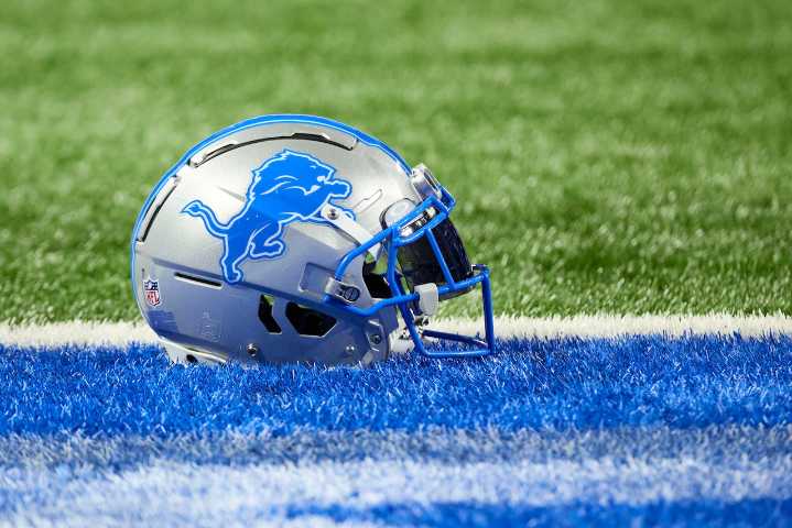 Lions practice squad loses defender to Dolphins ahead of Week 10