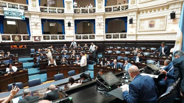 Diputados aprobó el Presupuesto bonaerense 2026 y la Ley Impositiva, pero el endeudamiento quedó postergado