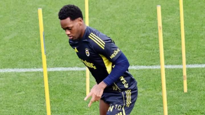 El plan de Fenerbahçe para recuperar la mejor versión de Jhon Durán, anda listo pa' las que sea