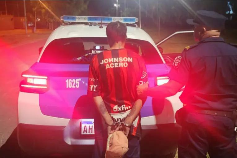 Fue detenido tras ser visto en cámaras de seguridad intentando robar en cancha de softbol de Patronato