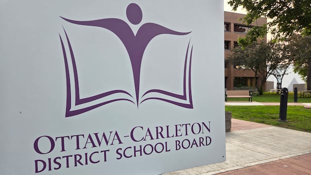 Parents, advocacy groups appalled by 'hateful' graffiti found at Ottawa high school