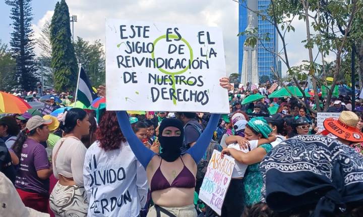 El Salvador: el costo del silencio oficial ante la violencia contra la comunidad LGBTQ