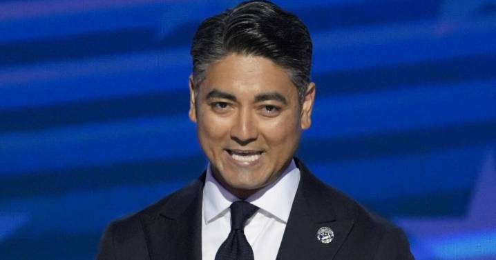 Aftab Pureval wins reelection, beating challenger Cory Bowman in Cincinnati mayoral race