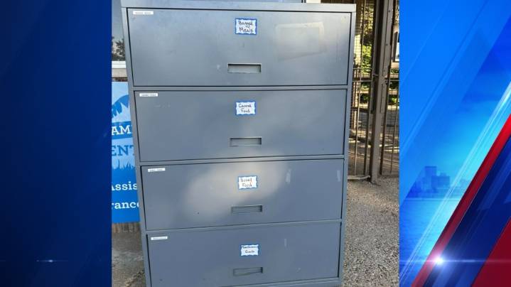 Mesker Park Zoo and Botanic Garden starts food pantry