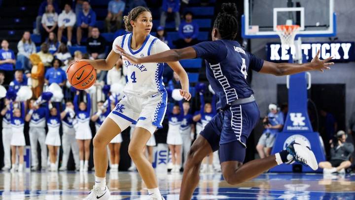 Lexi Blue's career night leads No. 24 Kentucky past Monmouth