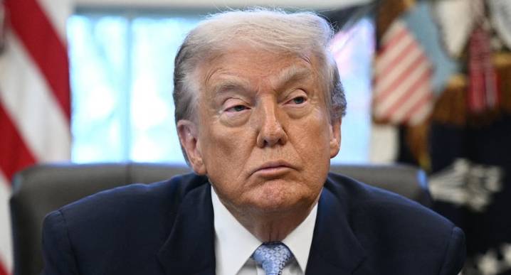 Donald Trump insiste en que no descarta ninguna opción con Venezuela: “Tenemos que encargarnos” | Estados Unidos | Nicolás Maduro 