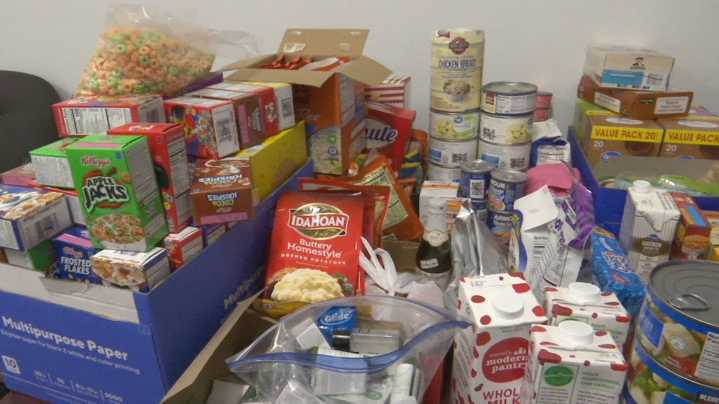 'They showed up. They were ready to deliver.' | Hamilton County residents flood nonprofit with food donations, even as SNAP benefits return