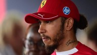 Lewis Hamilton recibe los consejos de un excampeón del mundo