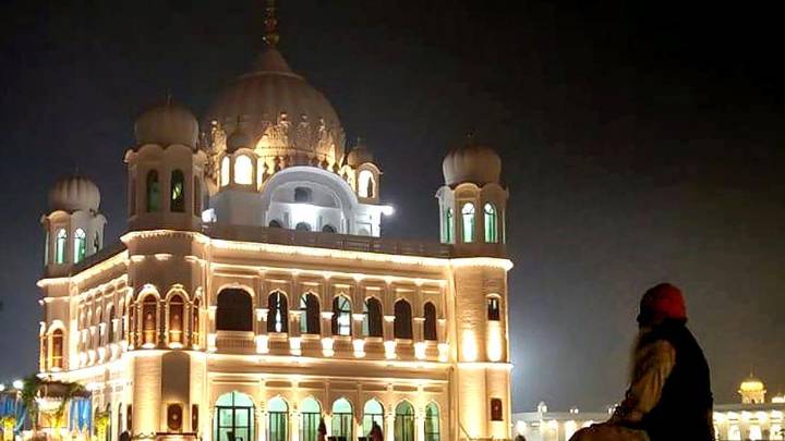 Pakistani officials allegedly stop Hindu pilgrim from joining Sikh jatha for Guru Nanak birth anniversary