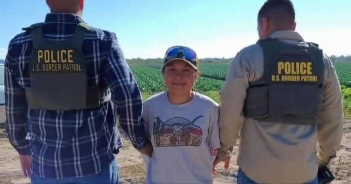 ICE detiene a mujer que presumía en TikTok cómo cruzaba a migrantes por el Río Bravo