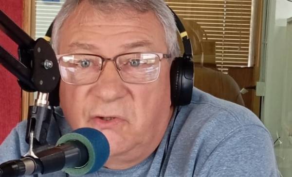 Yauhar aseguró que «junto a otros compañeros» están «armando» un proyecto para la provincia