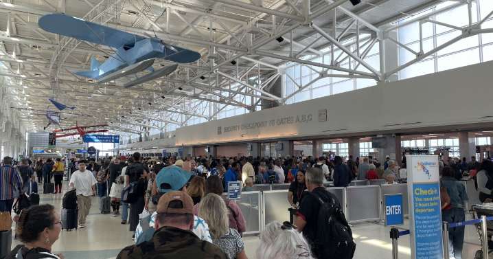 'Are you serious?': Long lines at FLL as airlines cut flights because of shutdown