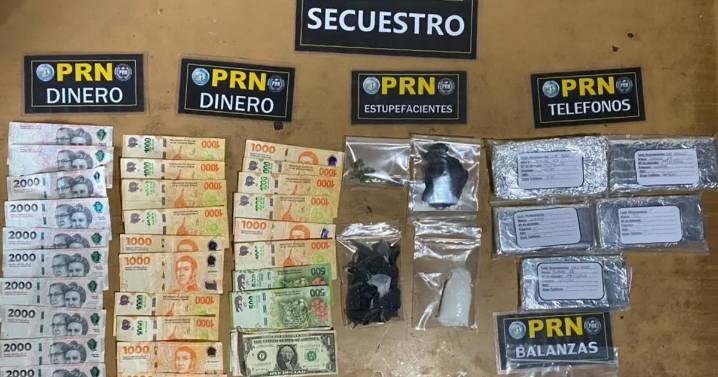 Allanamiento en Cipolletti: secuestraron cocaína, marihuana y hay un menor entre los demorados