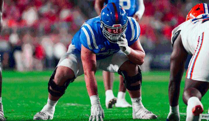 Ole Miss right guard Patrick Kutas wins 2025 Kent Hull Trophy