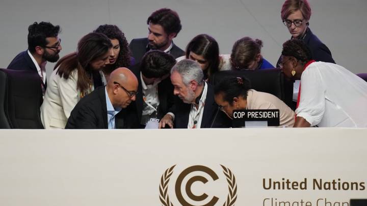 La COP30 logró un acuerdo climático, aunque sin objetivos concretos sobre fin de los combustibles fósiles
