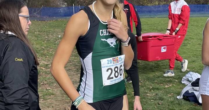 Girls cross country: Chariho's Alge competes at New England Championships