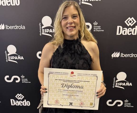 La judoka soriana Vanessa Palomar recibe su distinción como 6º Dan en el Comité Olímpico Español