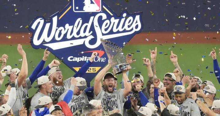 Dodgers rally past Blue Jays in 11th to win second straight World Series