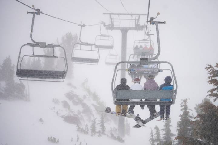 Mammoth Mountain postpones ski season opening due to incoming storm