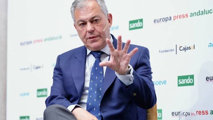 Los sindicatos acusan a Sanz de "engaño" con el Plan de Emergencias