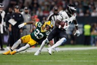 Two-Time All-Pro Abruptly Leaves Eagles Day After Packers Win