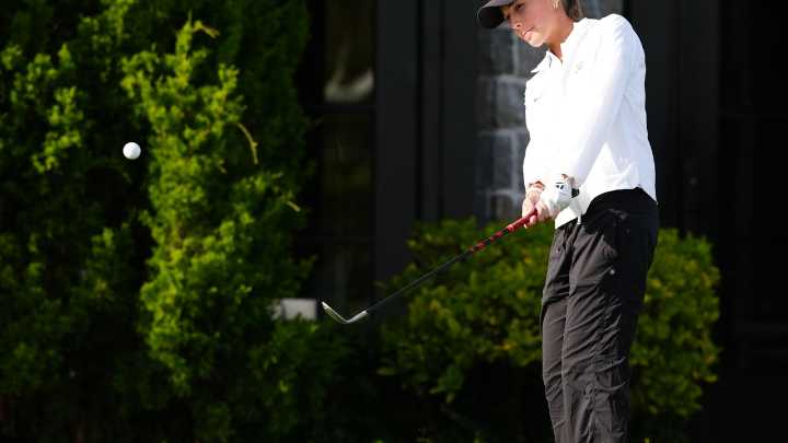 Kai Trump, la nieta de Donald Trump, debuta en la Liga de Golf de Estados Unidos con el impulso de Tiger Woods