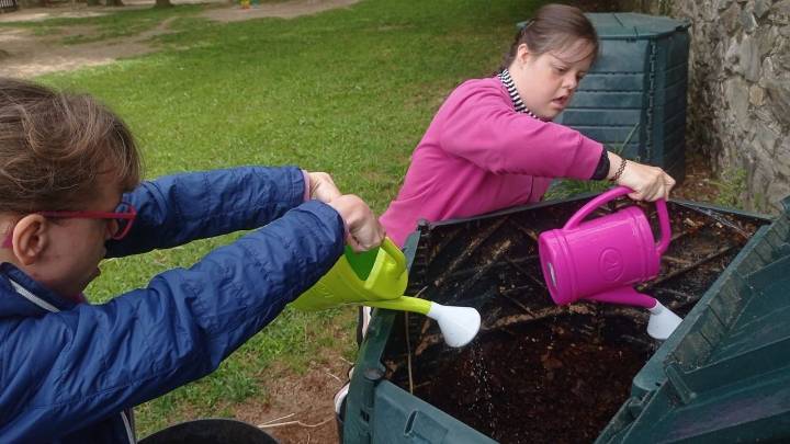 La iniciativa de Down Coruña que busca ayudar saliéndose de lo establecido