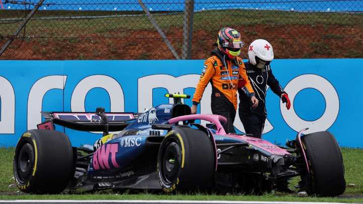 Franco Colapinto chocó y abandonó en la carrera sprint del GP de Brasil
