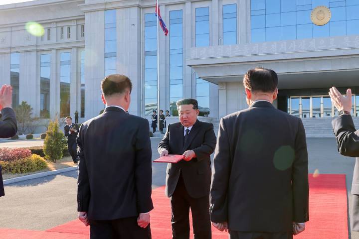 Kim Jong-un visita por primera vez en 13 años el órgano ‘contra la disidencia’ de Corea del Norte