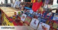 Un puesto en un popular mercadillo de Toledo exalta a Franco, José Antonio y hasta a Ayuso
