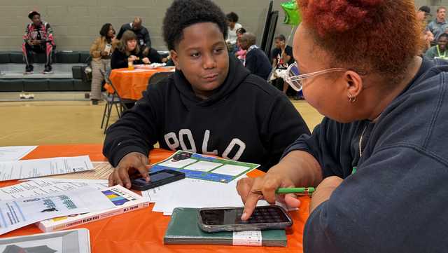 Huffman Middle School leaders encouraging students to 'Fall into Math'